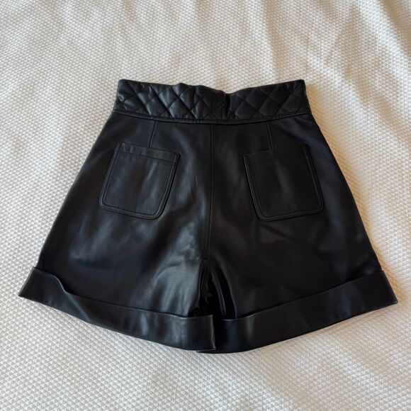 Sandro Black Leather Quilted Waist Cuffed Hem Shorts Size 38 - Picture 7 of 7